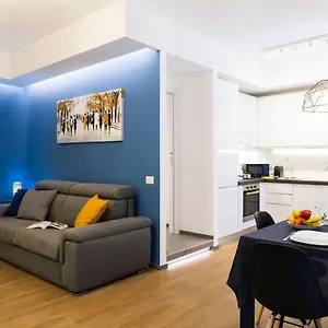 Apartment Ecogreen Flats Prestige - Station, Milan