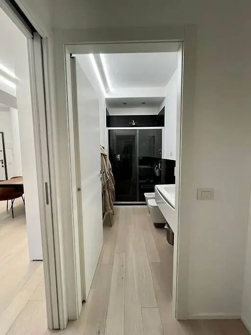 Modern Apartment - Walking Distance To Milan Central Station 0*,