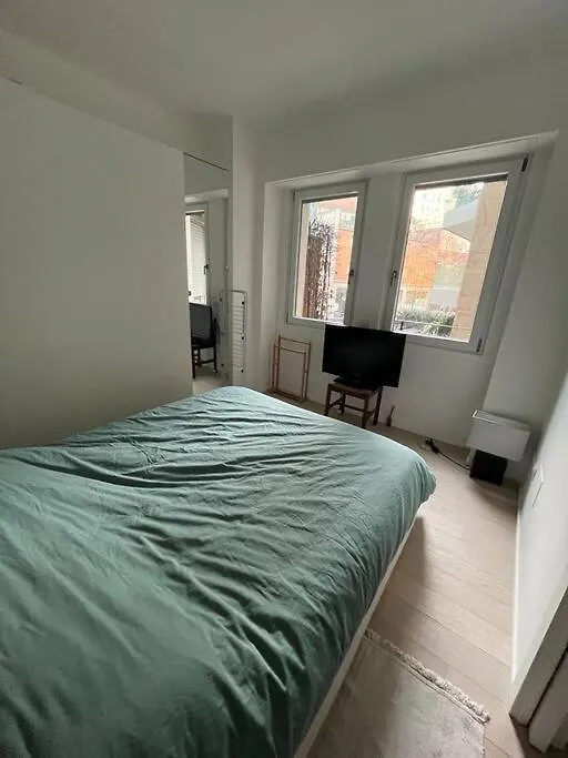 Modern Apartment - Walking Distance To Milan Central Station